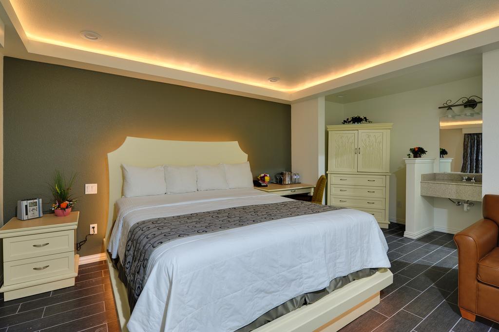 Romantic Inn & Suites Dallas Rum bild